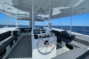 Marseille: Sunset Catamaran Tour with Stand-up Paddle & Wine