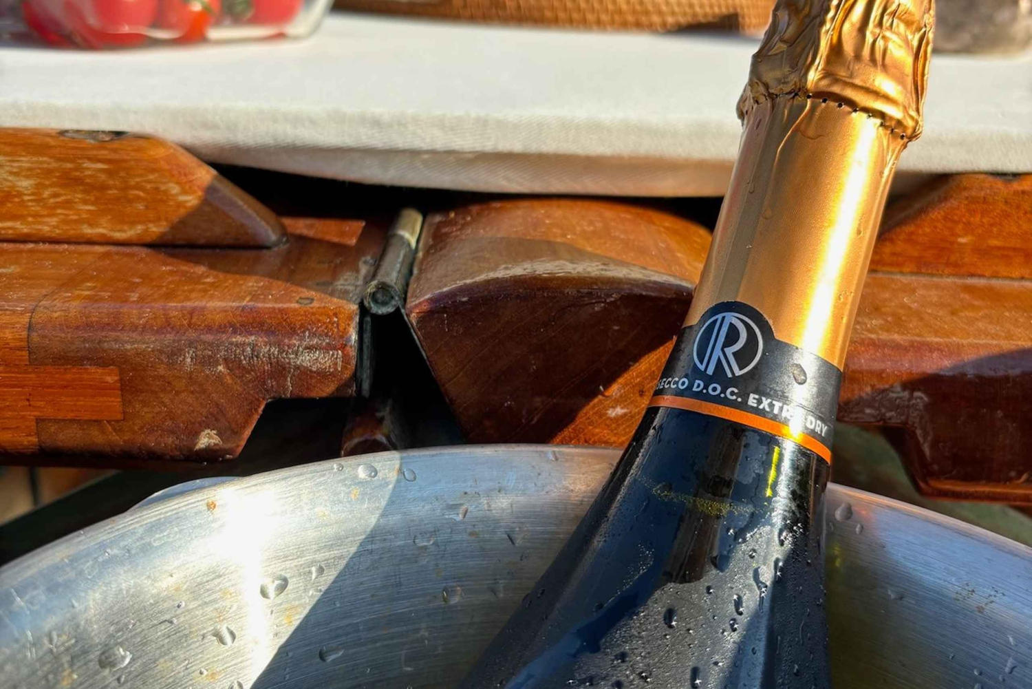 Marseille: Sunset Cruise Cocktail-Dinner in Frioul Islands