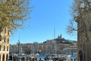Guided tour in the heart of Marseille!