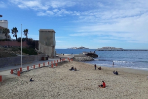 Marseille: Hidden Coves Exploration & Treasure Hunt