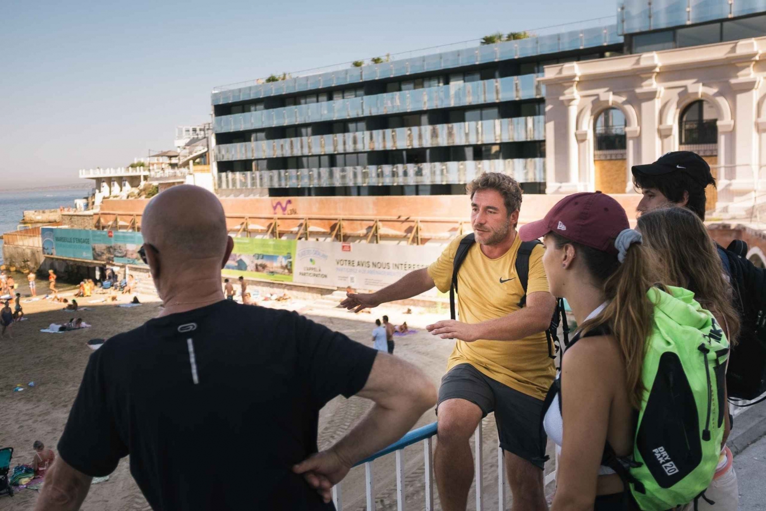 Marseille: Urban Hiking Tour with a Local Guide