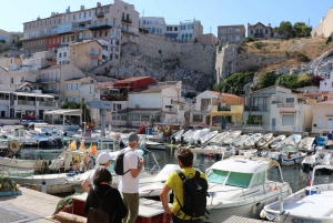 Marseille: Urban Hiking Tour with a Local Guide