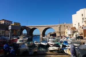 Marseille: Urban Hiking Tour with a Local Guide
