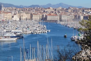 Marseille: Urban Hiking Tour with a Local Guide