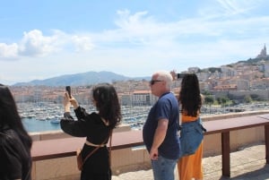 Découverte du plus vieux quartier de France : Le Panier