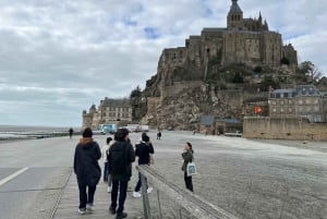 Mont Saint Michel: Walking Tour & Optional Abbey Ticket