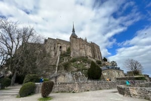 Mont Saint Michel: Walking Tour & Optional Abbey Ticket