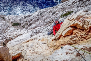 Multi Pitch Climb Session in the Calanques near Marseille