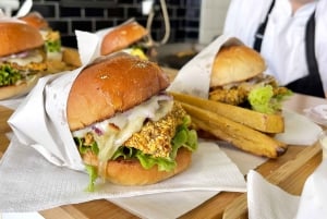 Marseille: Foodie Walking Tour of the Cours Julien District