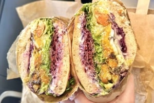 Marseille: Foodie Walking Tour of the Cours Julien District