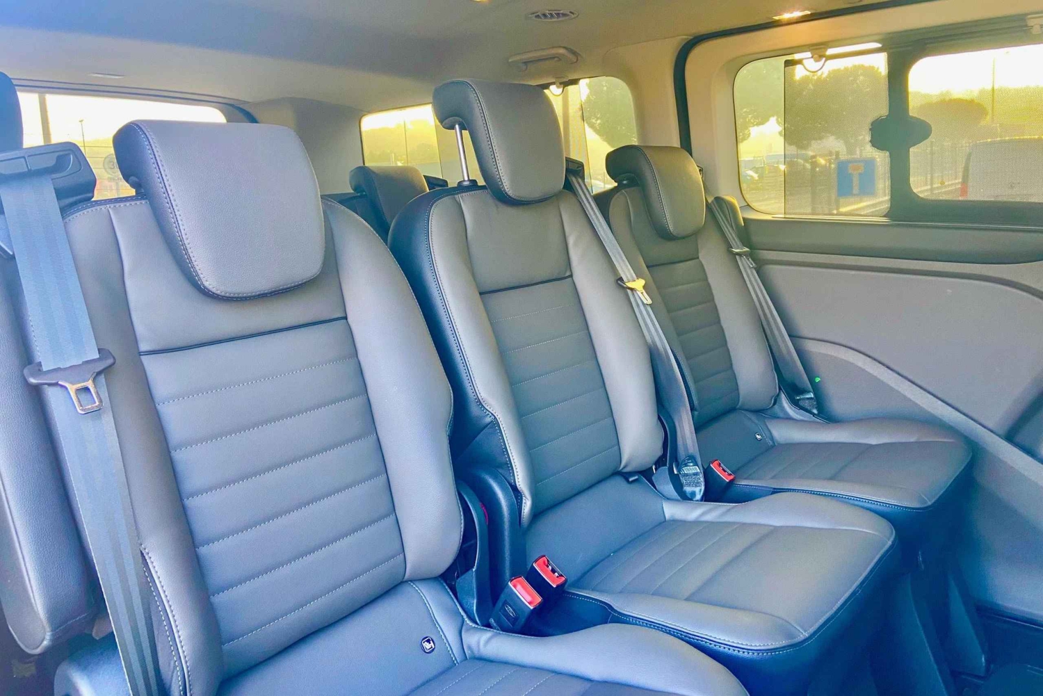 TRANSFER ROUNDTRIP PORT TO CASSIS