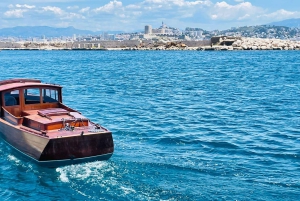 Vintage sunset boat tour of Marseille - small groups (2h)