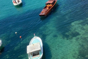 Vintage sunset boat tour of Marseille - small groups (2h)