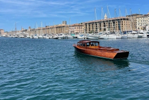 Vintage sunset boat tour of Marseille - small groups (2h)