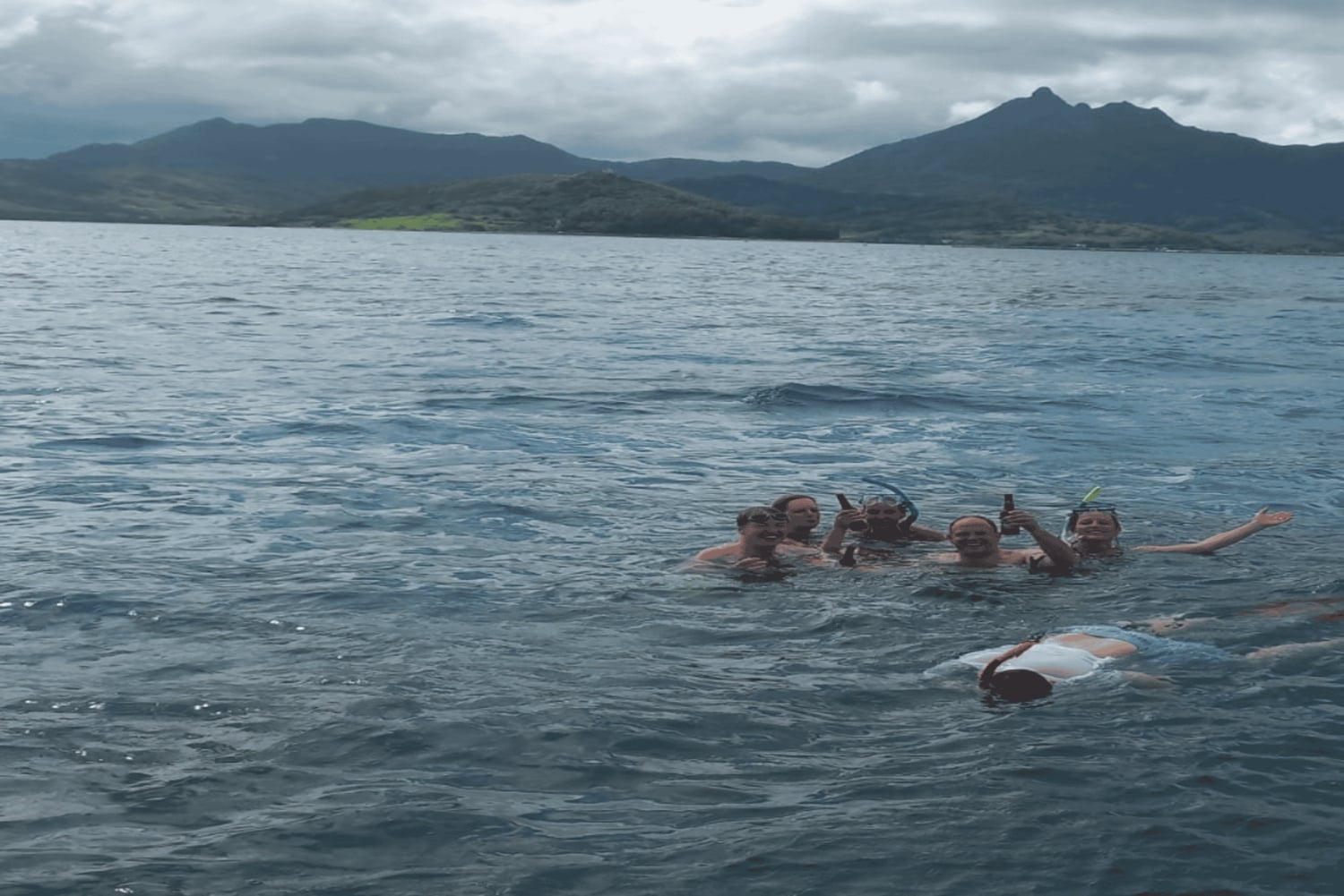 5 isole con motoscafo all-inclusive con tartaruga marina e snorkeling