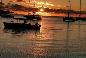 Maurice : Excursion en bateau rapide dans les 5 îles avec plongée en apnée et barbecue
