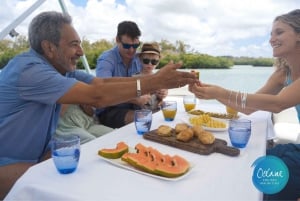 5 Islands Tour: New OCÉANE Privat cruise med pontongbåt