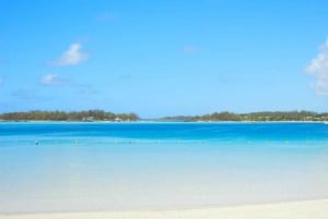 Blue Bay glasbundsbåd, eventyrpark & Gris Gris