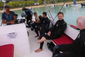 Blue Bay: Naucz się nurkować już dziś z CORAL DIVING Team