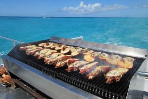 Catamarancruise naar Île aux Cerfs met lunch en drankjes