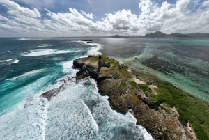 モーリシャスでカタマランクルーズ：南東5島を巡るカタマランクルーズをお楽しみください