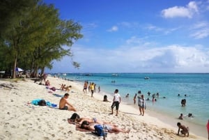 Chamarel Forest, Sugar Restaurant en Le Morne Escape