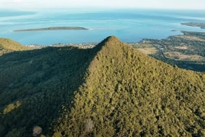Chamarel: Auringonlaskun vuoristovaellus