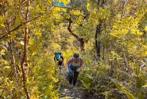 Chamarel: Auringonlaskun vuoristovaellus