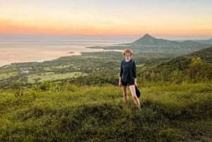 Chamarel: Sunset Mountain Hike