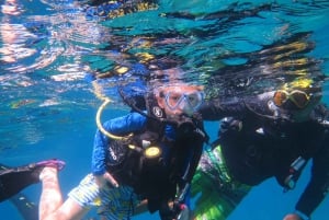 Tutustu sukeltamiseen LEMORNE:ssa EasydiveMauritiuksen kanssa.