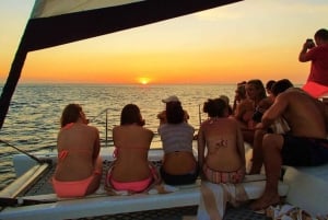 Exclusive Sundowner catamaran with dinner & Transportation