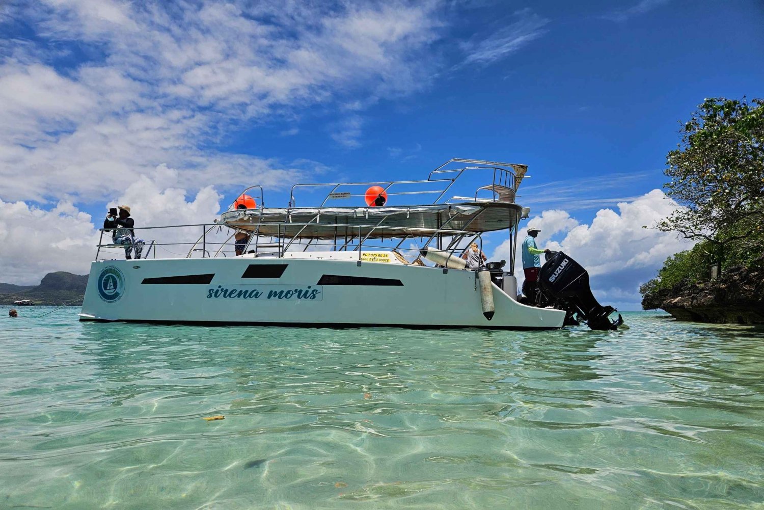 FULL-DAY CATASPEED - East Lagoon cruise including transfer.