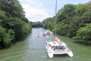 Full-Day Cruise to Ile aux Cerfs with BBQ Lunch Included