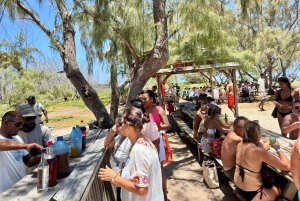 Grand Baie: Northern Isles Catamaran & Tropical BBQ