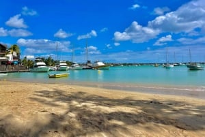 Grand Baie: Coastal Cuisine & Culture Walking Tour