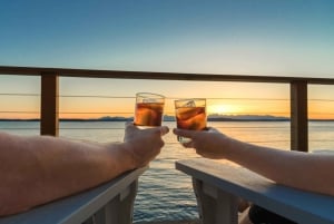 Grand Bay: Honeymoon/Lovers Sunset Tour with Romantic Dinner