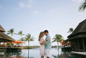 Grand Bay: Honeymoon/Lovers Sunset Tour with Romantic Dinner