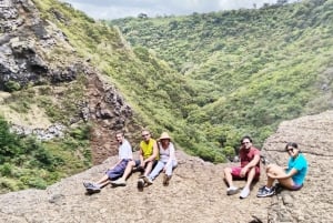 Henrietta: Senderismo en las Cascadas del Tamarindo
