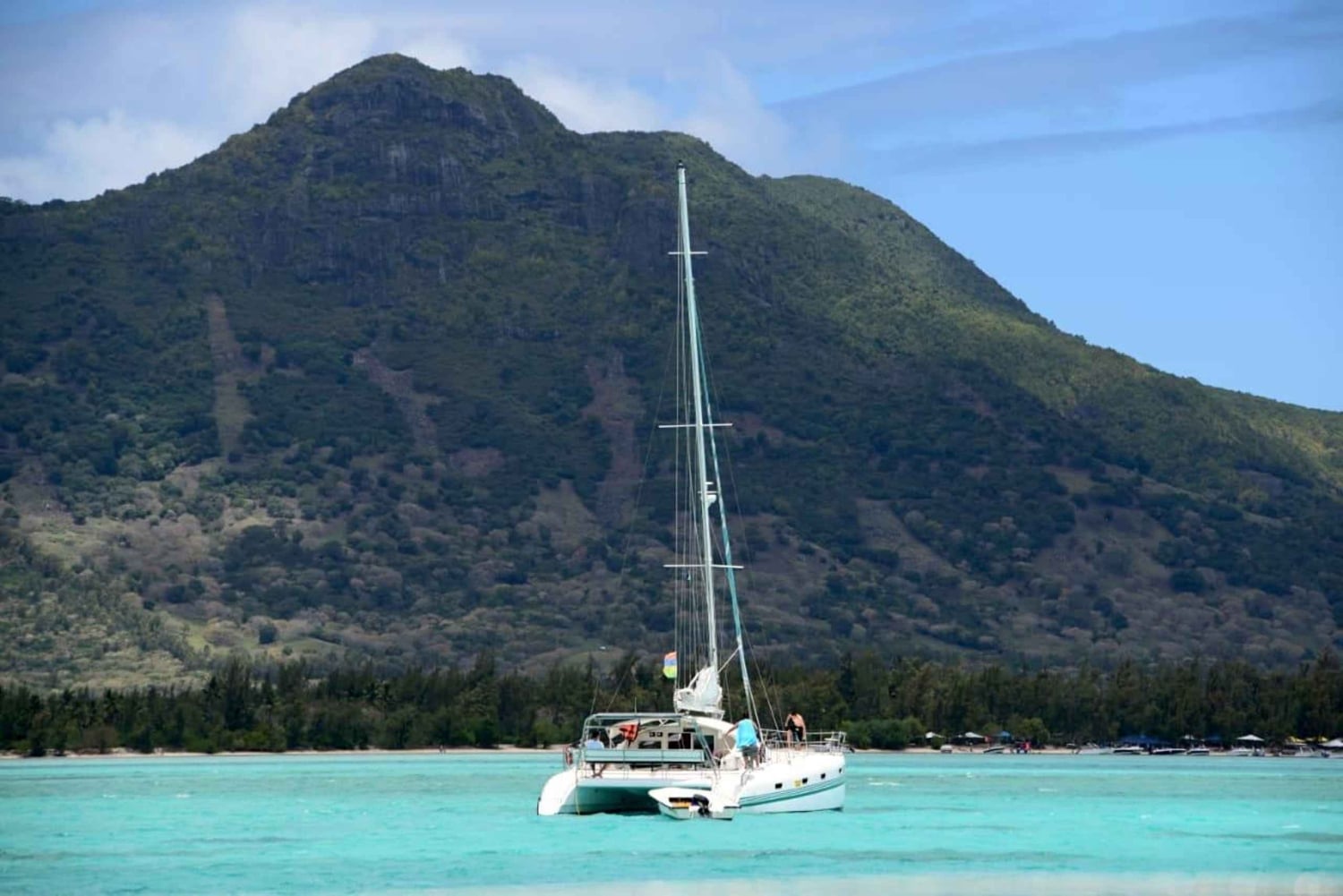 Catamarancruise op Ile Aux Cerfs vanuit Mahebourg