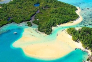 Ile Aux Cerfs katamaraaniristeily, jossa nouto/pudotus ja lounas