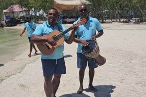 ÎLE AUX CERFS EN HORS-BORD - 5 îles de l'Est avec transfert.