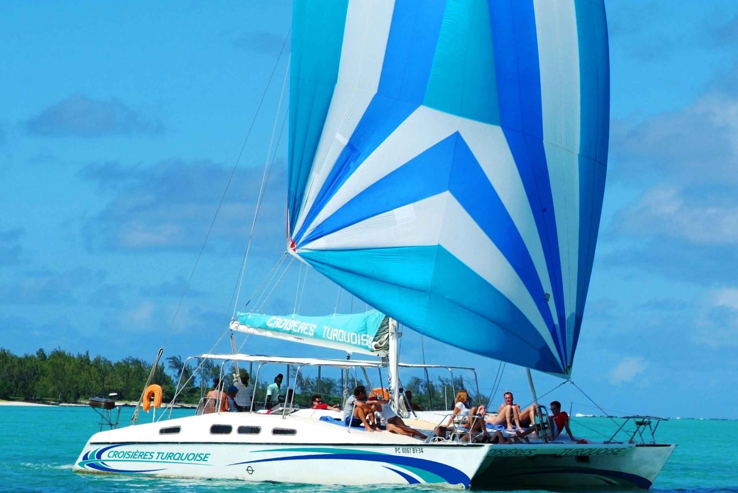 Ile aux Cerfs: El mejor día en catamarán.