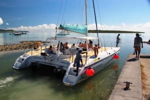 Ile aux Cerfs: El mejor día en catamarán.