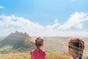 Le Pouce Mountain Hike adventure with Lunch & Transfer