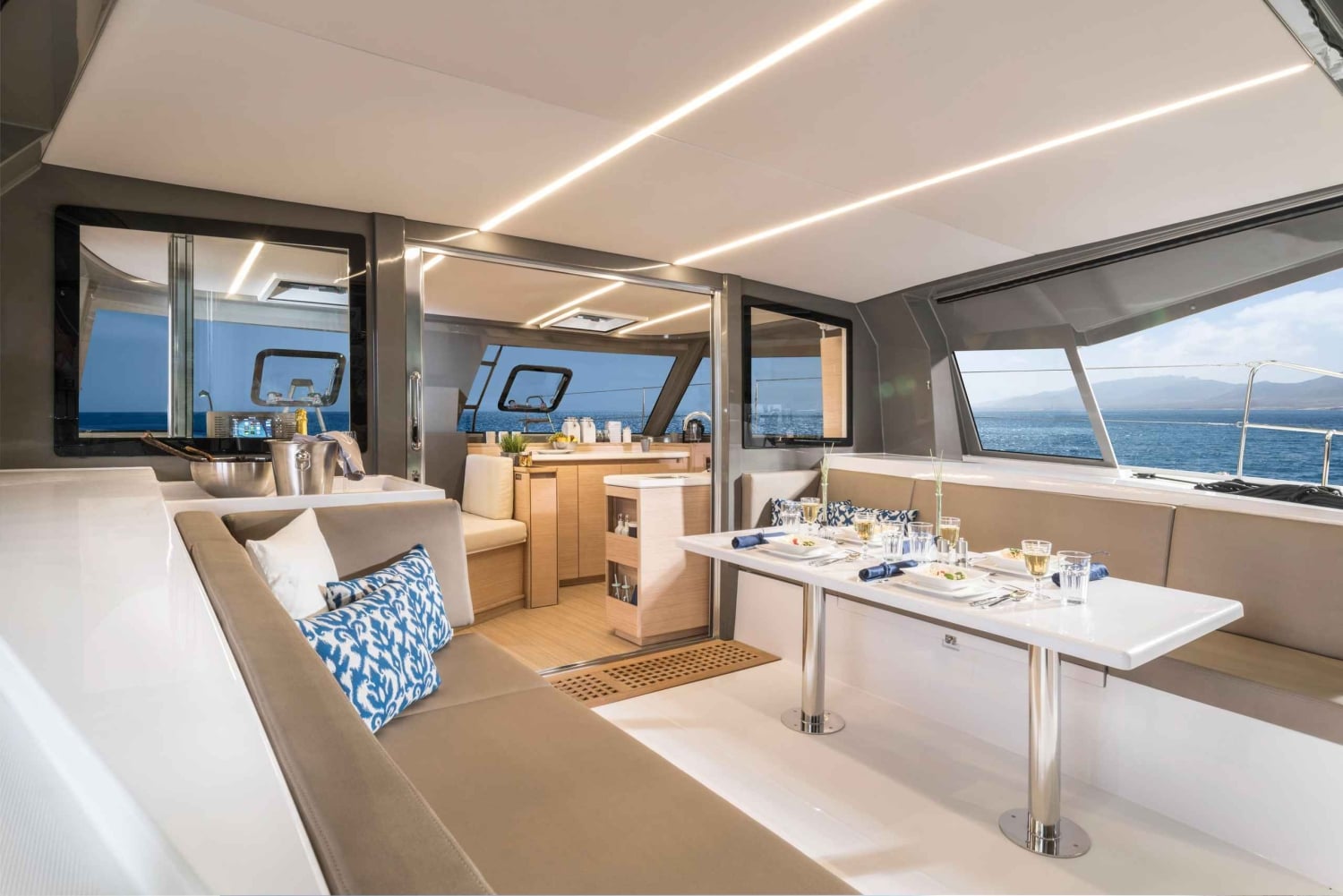 Mauritius: West Coast Catamaran Cruise fra Black River