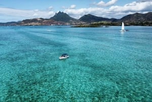 Mauritius 5 Islands Hopping Tours - PRYWATNA ŁÓDŹ