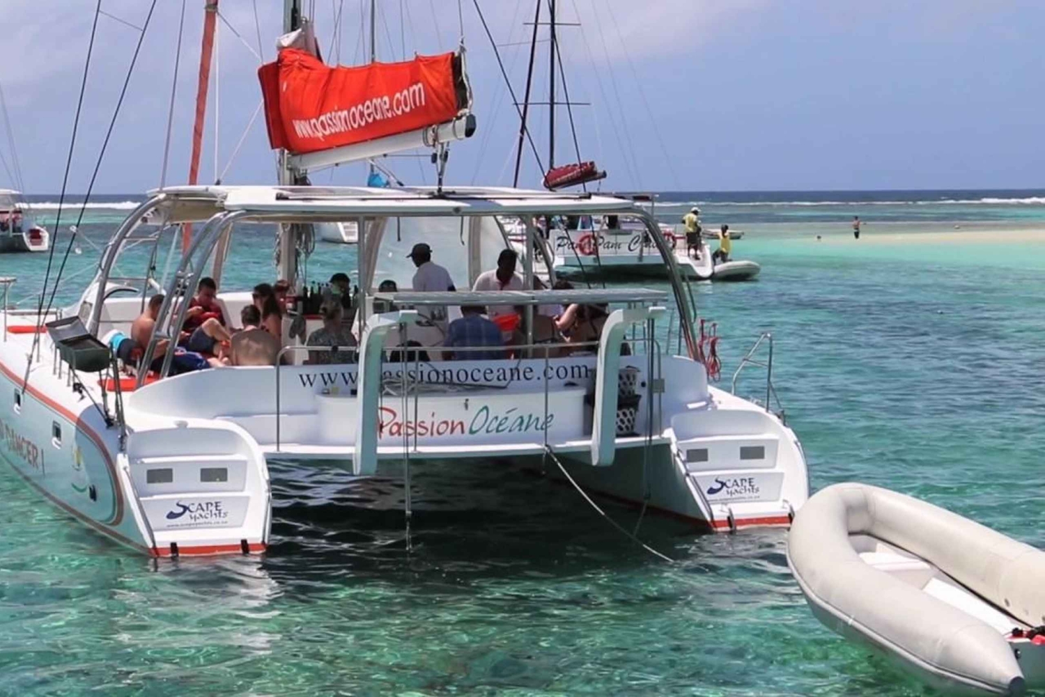 Mauritius: Catamaran Cruise with BBQ & Watersports