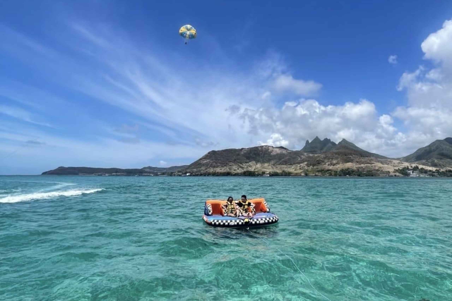 Mauritius: Catamaran Cruise with BBQ & Watersports