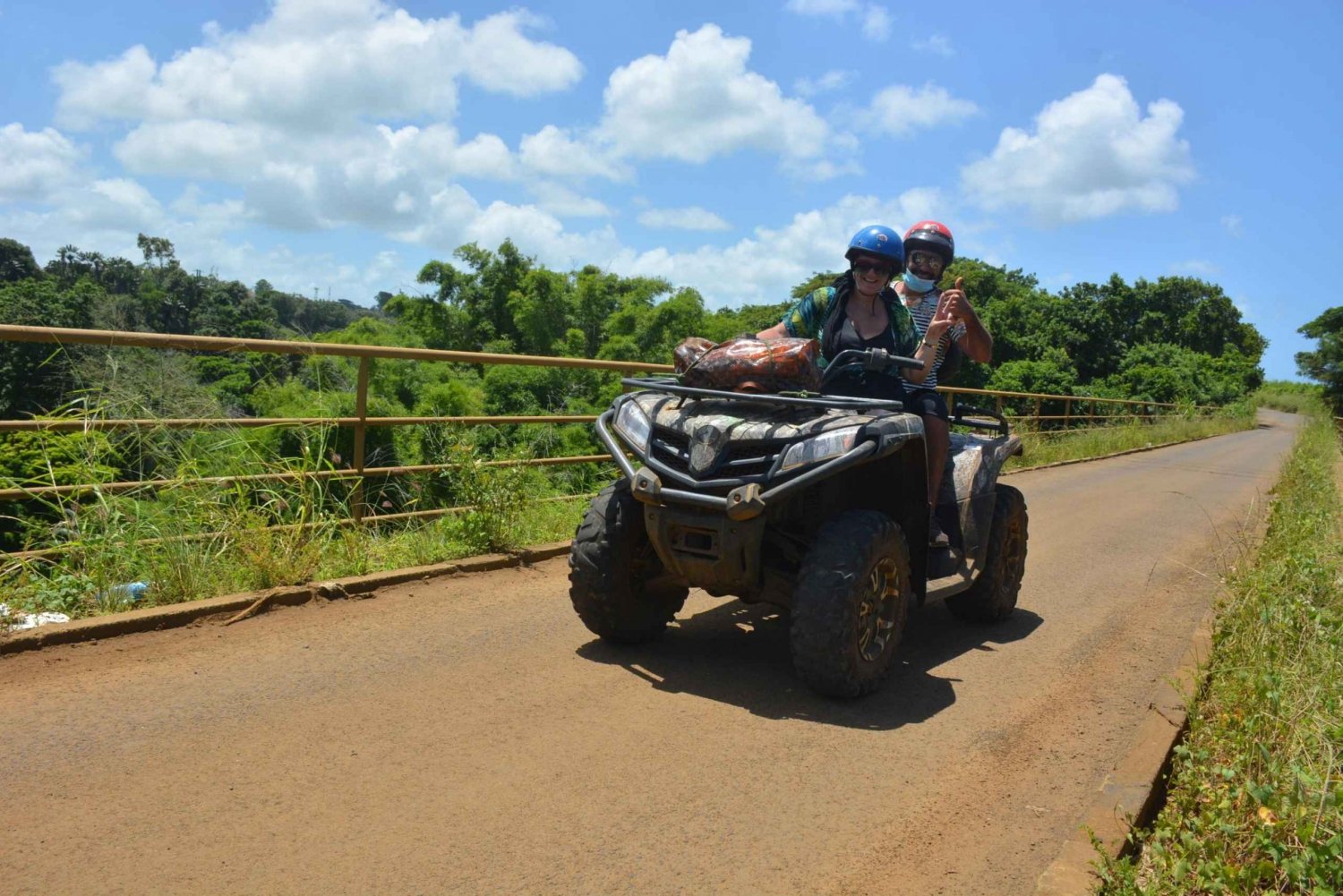 Mauritius: Full-Day Quad Bike Tour with Lunch