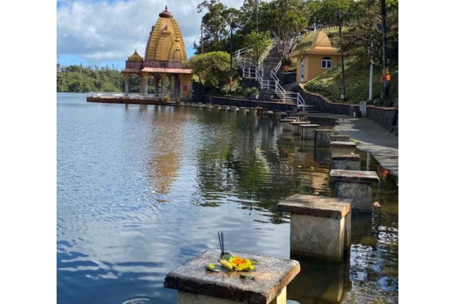 Mauritius: Full-Day Tour with Vallée Adventure Park